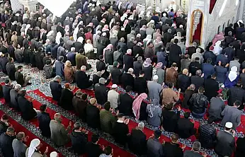 Cuma hutbesi: Kimliğimiz geleceğimizdir