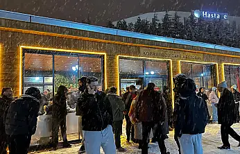 Darende'de Kar Esareti: 500'ü Aşkın Yolcu Sosyal Tesislerde