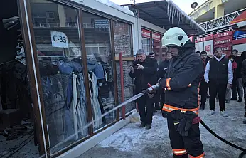 Darende Konteyner Çarşı'sında Yangın Paniği