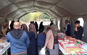 Dilek Mahallesi'nde Gazze İçin Yardım Kermesi Düzenlendi