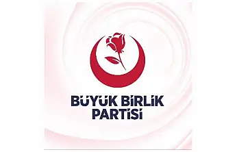 Duman: 'Türk Bayrağına Yönelik Her Saldırı Devlete Yapılmıştır'