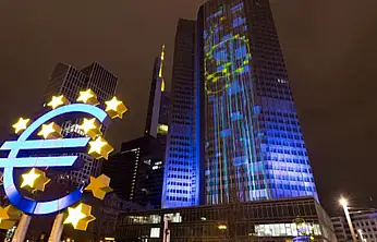 ECB, faiz oranlarını sabit tuttu