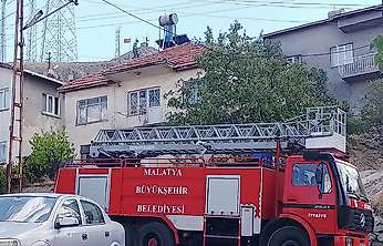 Emekli Öğretmen Evinde Ölü Bulundu