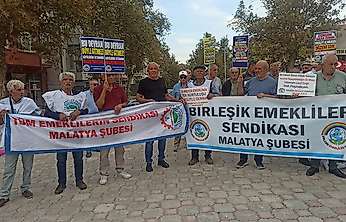 Emekliler Malatya'da Seyyanen Zam İçin Sokağa Çıktı