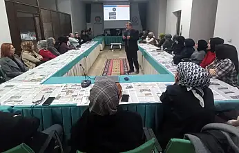 'FotoKültür'de 'Fotoğraflıyorum' Söyleşisi: Işığı Okumak ve Hikâyeyi Görmek'