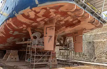 Gemi Sanayisine Yeni Düzenleme: Kayıt, İzin ve Sörvey Şartları Belirlendi