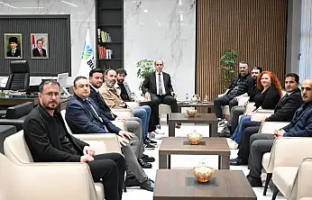 'Gençlik Ve Ailem' Temalı 1.Kısa Film Yarışması Konuklarından Başkan Geçit'e Ziyaret!