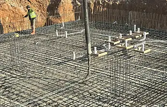 Hüseyin Kölük Camii'nin temeli dualarla atıldı