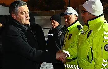 İl Emniyet Müdürü Kayhan Ay'dan Görev Başındaki Personele Moral Ziyareti