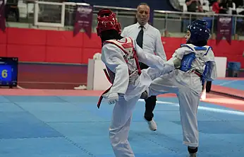 İmam Hatip Spor Oyunları Taekwondo Şampiyonası'nda Malatyalı Hakem Rüzgârı