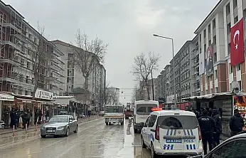 İnönü Caddesi'ndeki Konteyner İşyerleri Taşınıyor