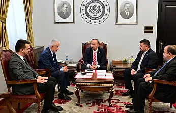 Isparta'da Öğrenciler İçin Güç Birliği: Okul Bahçesine Spor Salonu Geliyor