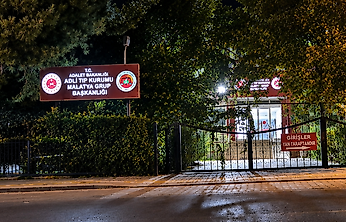 Malatya'da Aile Faciası: Oğlu Tarafından Bıçaklanan Baba Hayatını Kaybetti