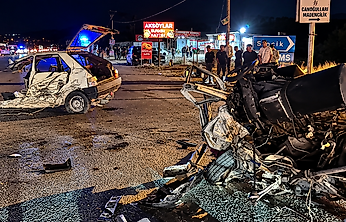 Malatya'da Feci Kaza: Araç İkiye Ayrılmıştı, 37 Yaşındaki Sürücü Hayatını Kaybetti