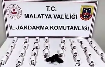 Malatya'da Jandarmadan Narkotik Operasyonu: 1404 Sentetik Hap Ele Geçirildi