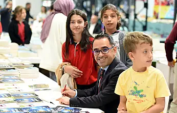 Malatya'da Kitap Sevdalıları Fuar Alanına Akın Ediyor