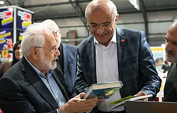 Malatya'da Kültür Rüzgârı Esti: 250 Bin Ziyaretçi Kitap Fuarında Buluştu