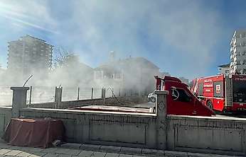 Malatya'da Kuru Ot Yangını Paniğe Neden Oldu