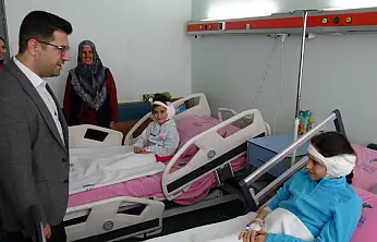 Malatya'da Kuzenlere Umut Olan Ameliyat: Koklear İmplantla Yeniden Duyacaklar