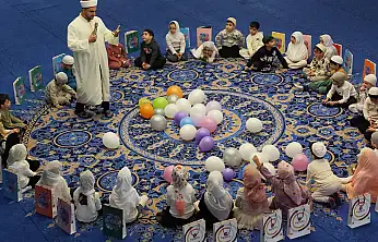 Malatya'da Minikler Üç Ayları Camide Öğrendi