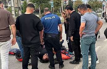 Malatya'da otomobil motosiklete çarptı: 30 metre sürüklendi