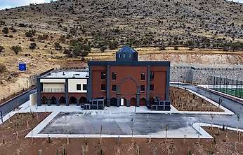 Malatya İkizce'de Cem ve Kültür Evi ile Spor Tesisi Tamamlandı