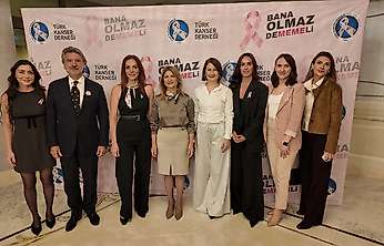 Meme Kanserinde Hayat Kurtaran Uyarı: Vücudunuzdaki Değişiklikleri Hafife Almayın