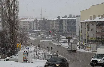 Meteoroloji'den kuvvetli sağanak ve kar uyarısı