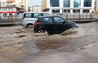 Meteoroloji'den Kuvvetli Yağış ve Fırtına Uyarısı
