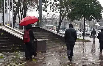 Meteoroloji'den Sağanak Uyarısı: Marmara'dan Güneydoğu'ya Yağış Geliyor