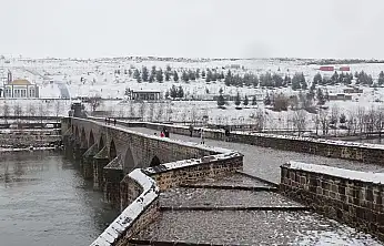 Meteoroloji'den Türkiye Geneli İçin Kuvvetli Kar ve Fırtına Uyarısı