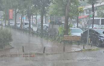 Meteoroloji uyardı: Doğu Akdeniz ve Güneydoğu Anadolu'da sağanak yağış bekleniyor