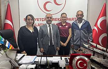 Milli Boksör Hatice Akbaş'tan Başkan Şengönül'e Ziyaret