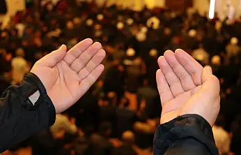 Müminler Miraç Kandili'ne Hazırlanıyor