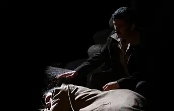 'Pusuda' Tiyatrosu Seyirciden Tam Not Aldı