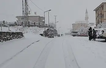 Pütürge Belediyesi, karla mücadele ekipleri sahada