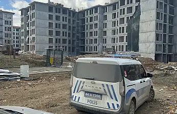 Rezerv Alan İnşaatında Feci Kaza: 6'ncı Kattan Düşen İşçi Ağır Yaralandı