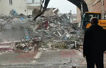 Şadoğlu ve Bulutlar Davalarında Bilirkişi Raporu Bekleniyor: Duruşmalar Ertelendi