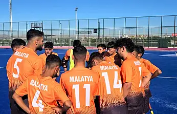 Samanköy Konteyner Kenti'nden Süper Lig'e: Malatya Hokey Takımı Türkiye'ye Örnek Oldu