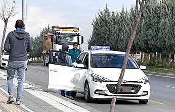Şehir Mezarlığı Bölgesinde Artan Trafik, Direksiyon Eğitimini Riskli Hale Getirdi