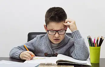 Sosyal medya kullanımı çocuklarda dikkat dağınıklığını artırıyor: DEHB belirtilerini tetikleyebilir