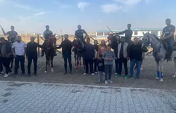 Suat Yıldız'dan Hemşerilere Çağrı: Atlı Cirit Kulübüne Sahip Çıkalım