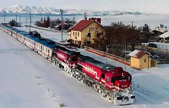 Turistik Doğu Ekspresi yeniden yollarda