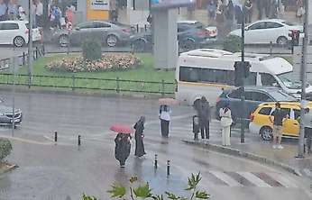 Türkiye'de Kuvvetli Yağış Alarmı! 3 İl İçin Turuncu Kod