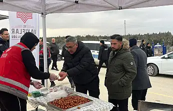 Vakıflar Bölge Müdürlüğü 6 Şubat Depremlerinin Yıl Dönümünde çeşitli ikramlarda bulundu