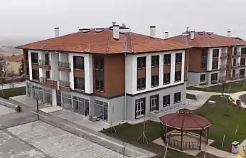 Vali Seddar Yavuz: Arguvan'da Konut Projesi Tamamlandı, Hak Sahipleri Evlerine Kavuşuyor