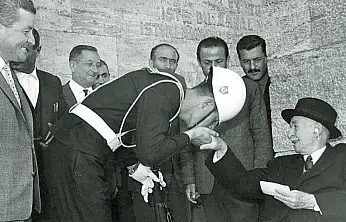 Veli Ağbaba'dan İsmet İnönü'nün Vefatının 52. Yılında Anma Mesajı