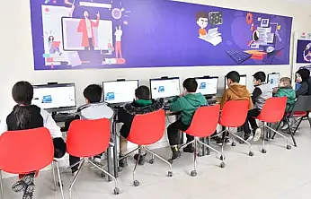 Yeşilyurt'ta Eğitim ve Üretim Buluşuyor: Mesleki Eğitim Merkezi'ne Yoğun İlgi