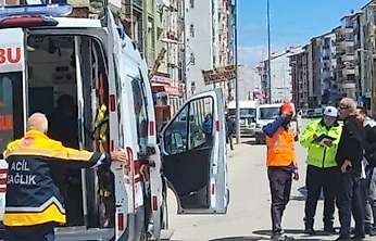 Yeşilyurt'ta Otomobilin Çarptığı Yaya Ağır Yaralandı