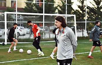 Yeşilyurtspor Liderliğini Sürdürdü! Gözler Bitlis Deplasmanında